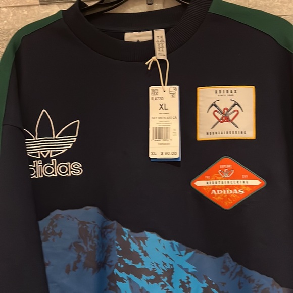 🌸New Arrival🌸 Adidas originals men's crewneck - Picture 2 of 6